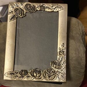 Elegant Gold Floral Picture Frame